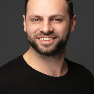 Salih Öztürk 